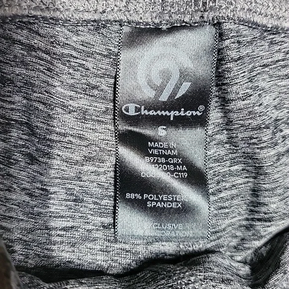 Champion capri size s color gray and black good condition - Picture 3 of 10